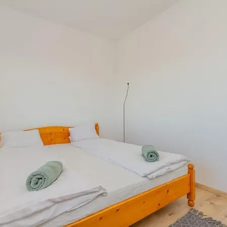 Terrace Sunset Serenity By Nw Διαμέρισμα *