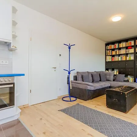 Terrace Sunset Serenity By Nw Διαμέρισμα